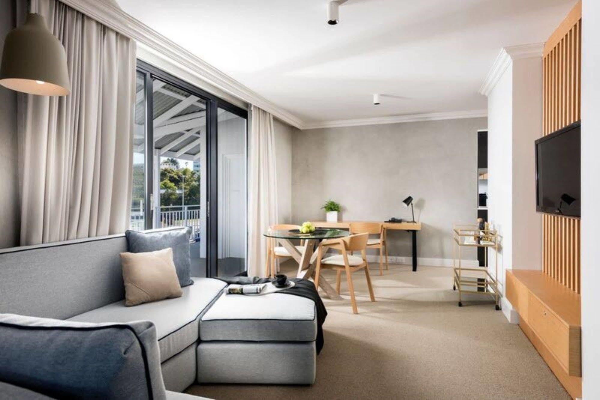 Tradewinds Hotel And Suites Fremantle Exteriör bild